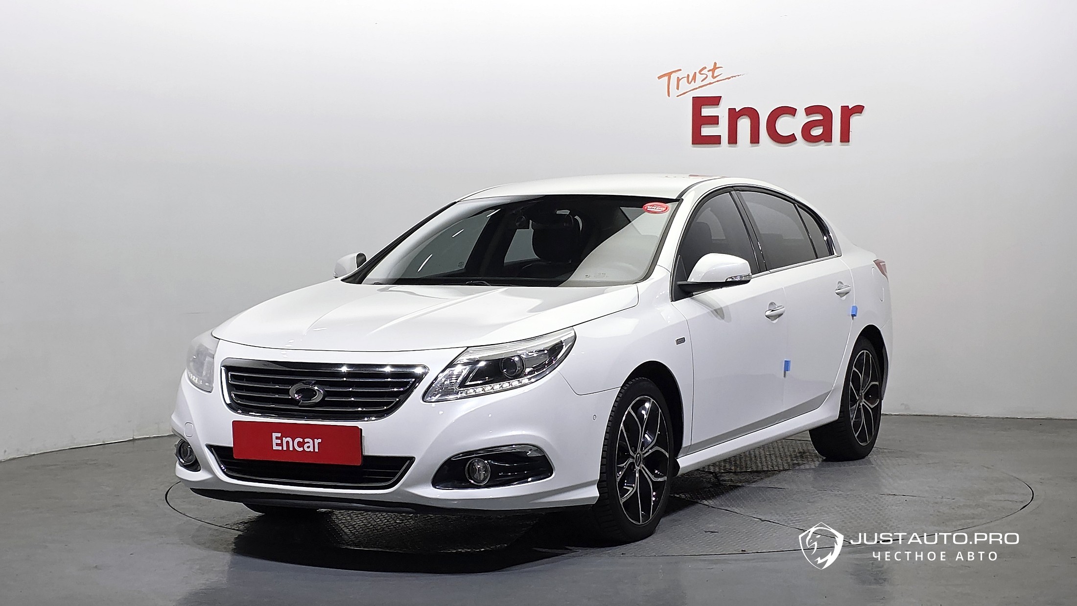 Автомобиль Renault-KoreaSamsung SM5 