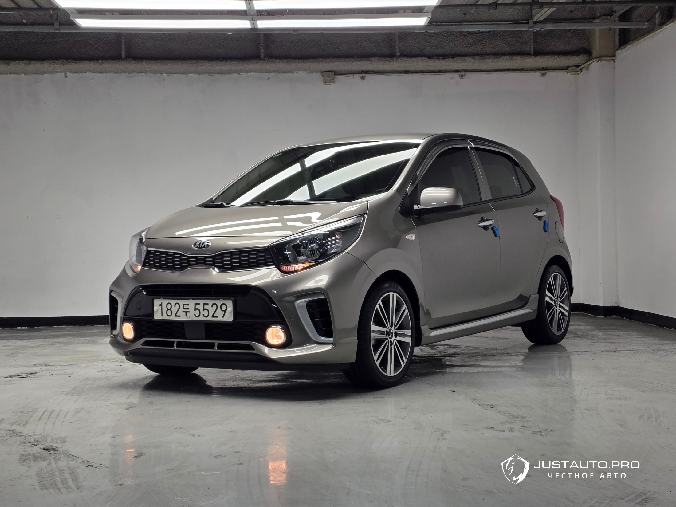 Автомобиль Kia morning