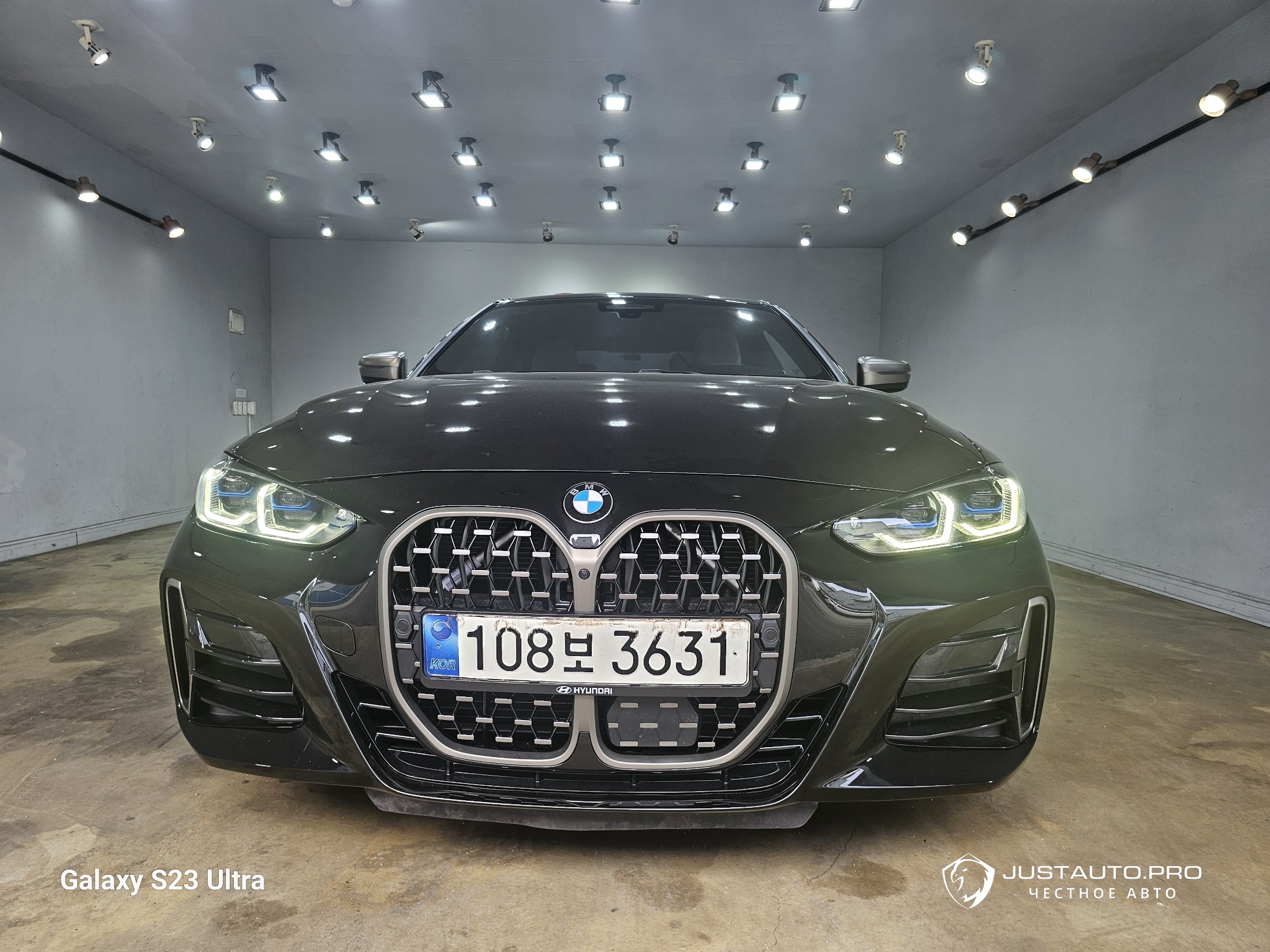 Автомобиль BMW 4-Series