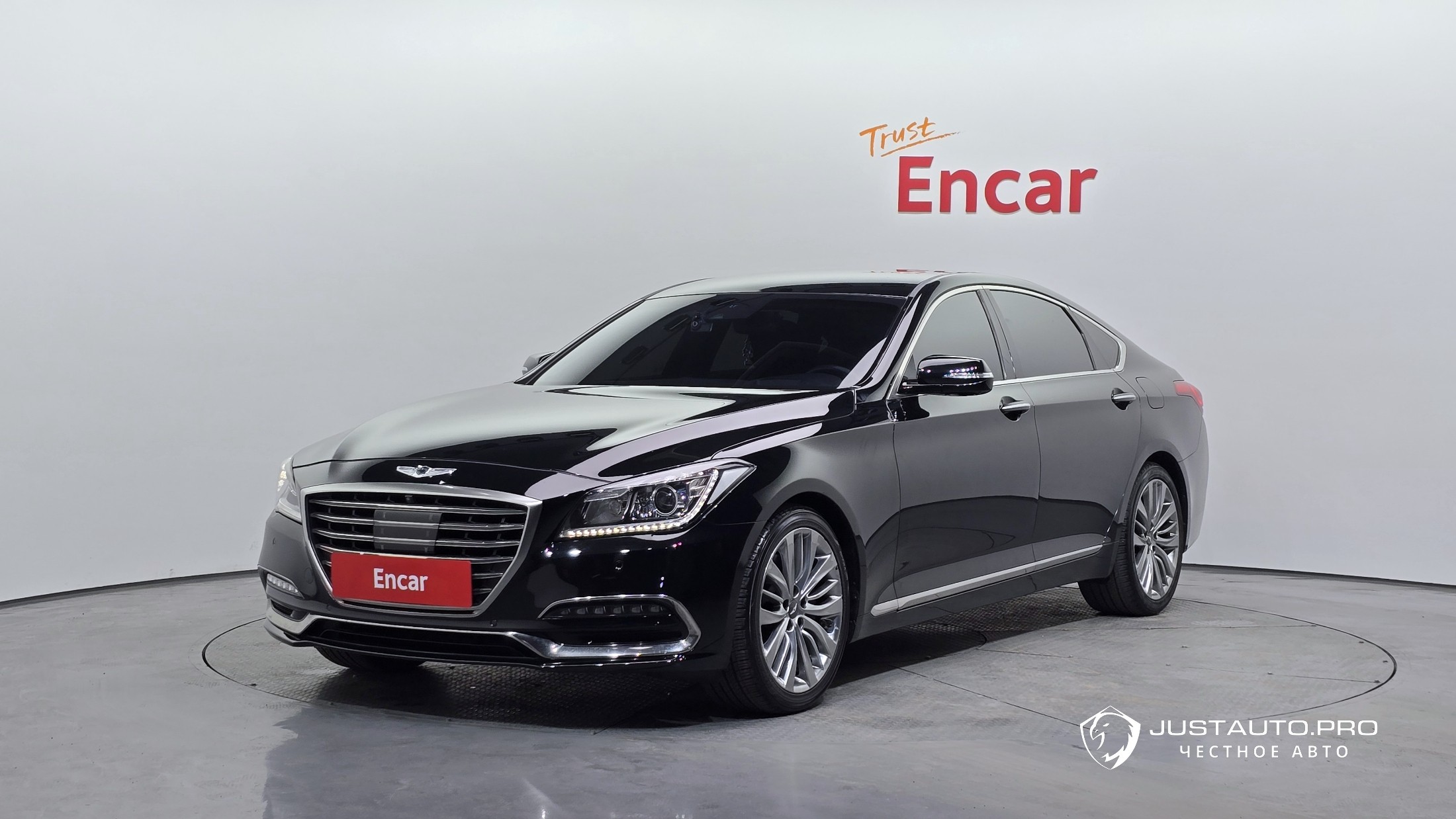 Автомобиль Genesis G80