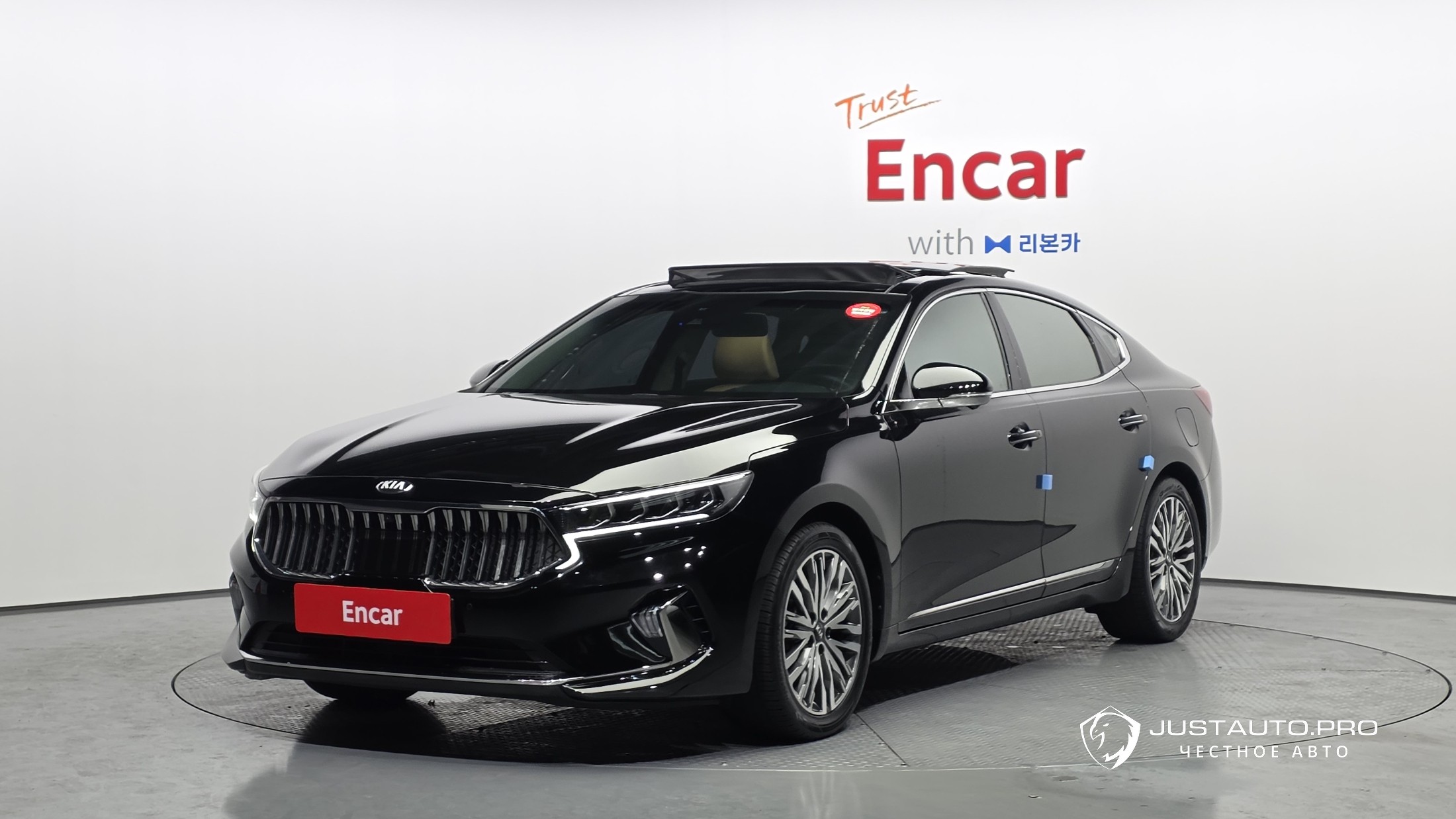 Автомобиль Kia K7