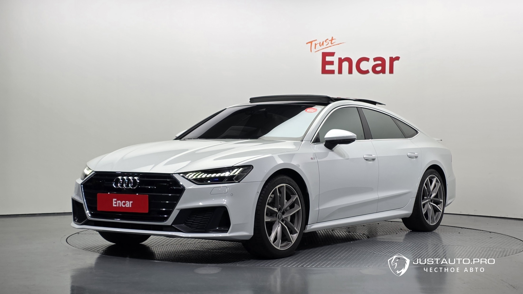 Автомобиль Audi A7