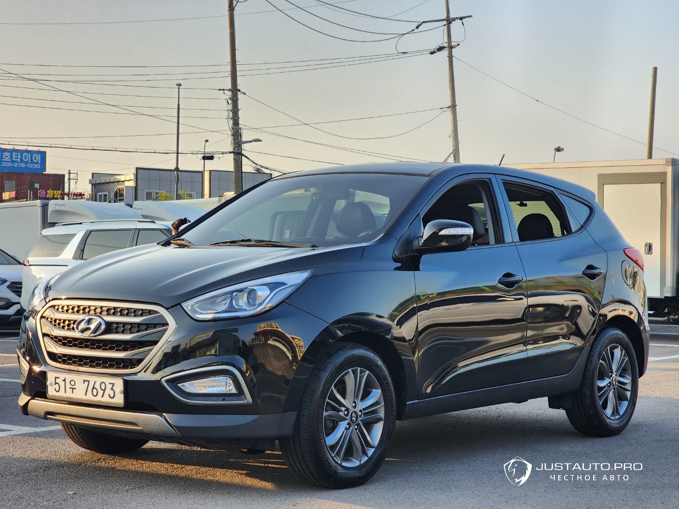 Автомобиль Hyundai Tucson