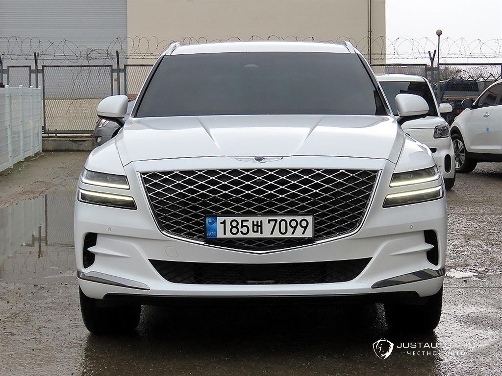 Автомобиль Genesis GV80