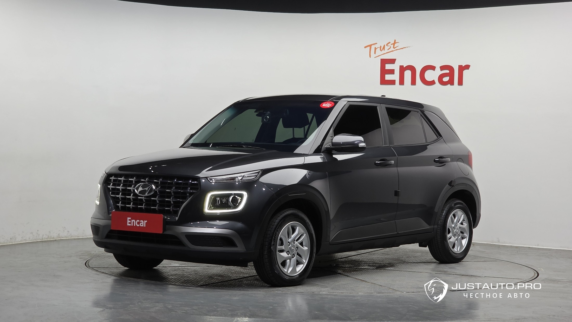 Автомобиль Hyundai Venue