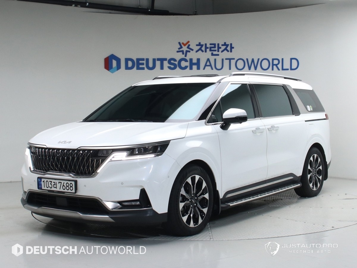Автомобиль Kia Canival