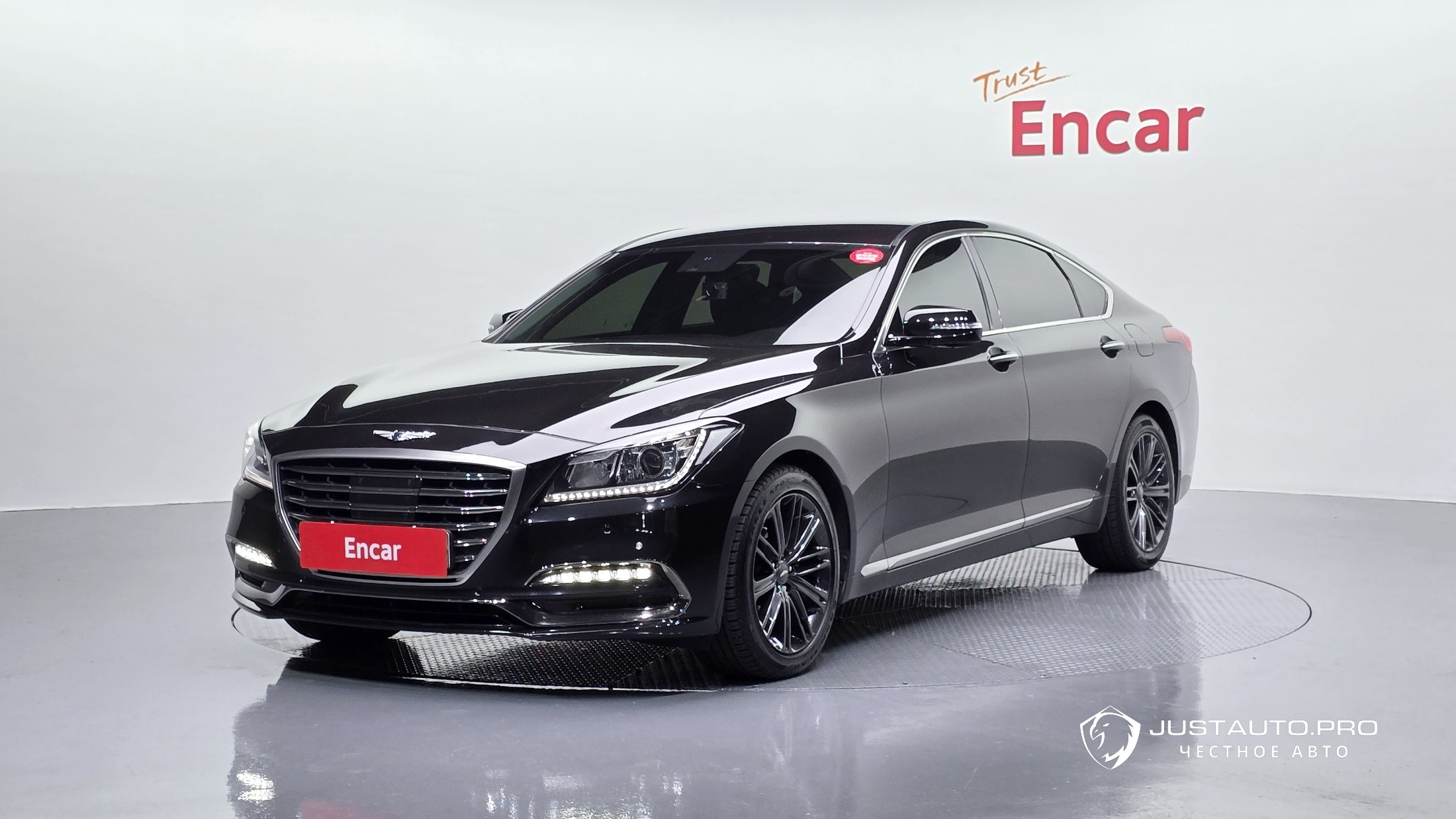 Автомобиль Genesis G80
