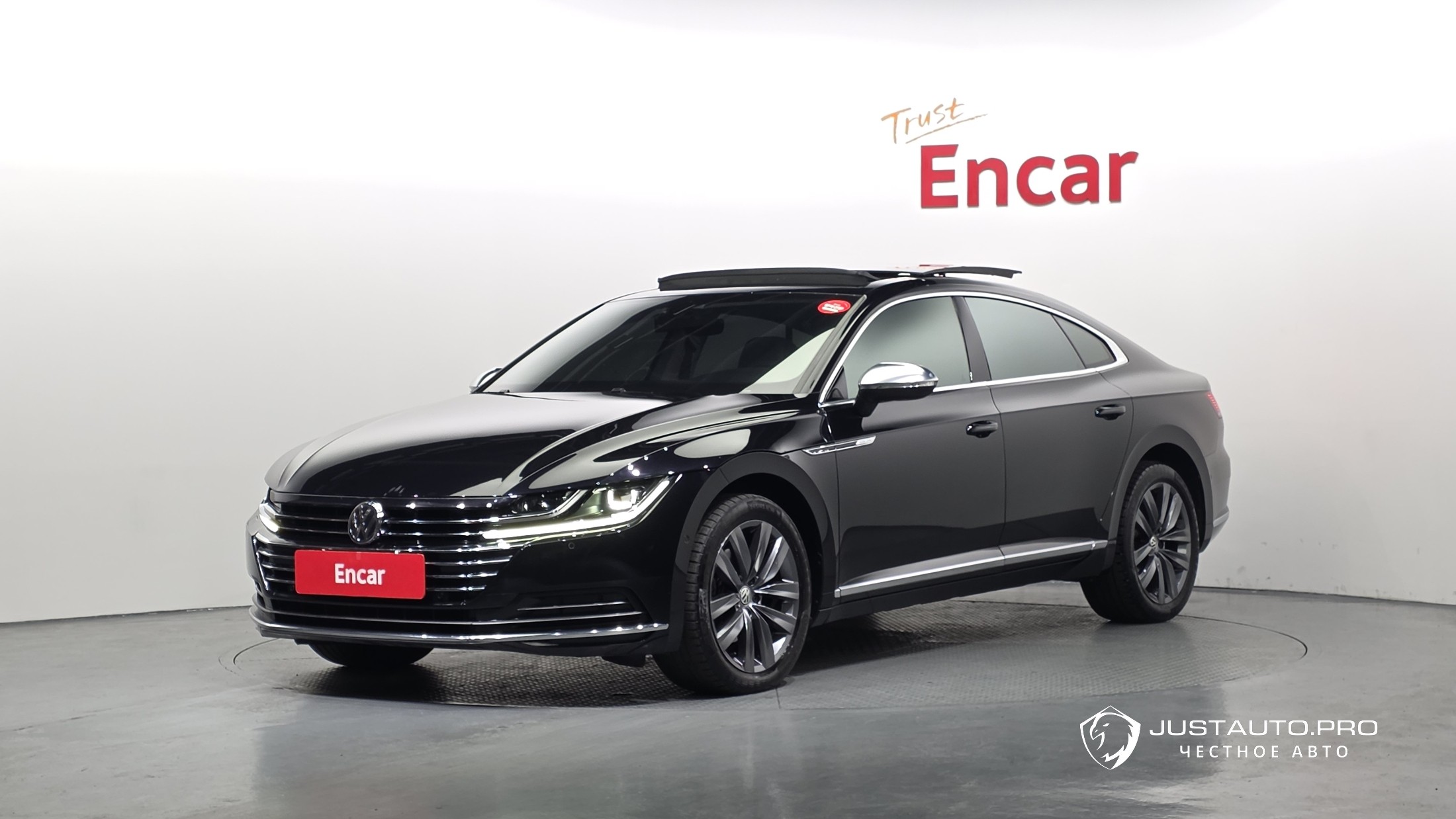 Автомобиль Volkswagen Arteon