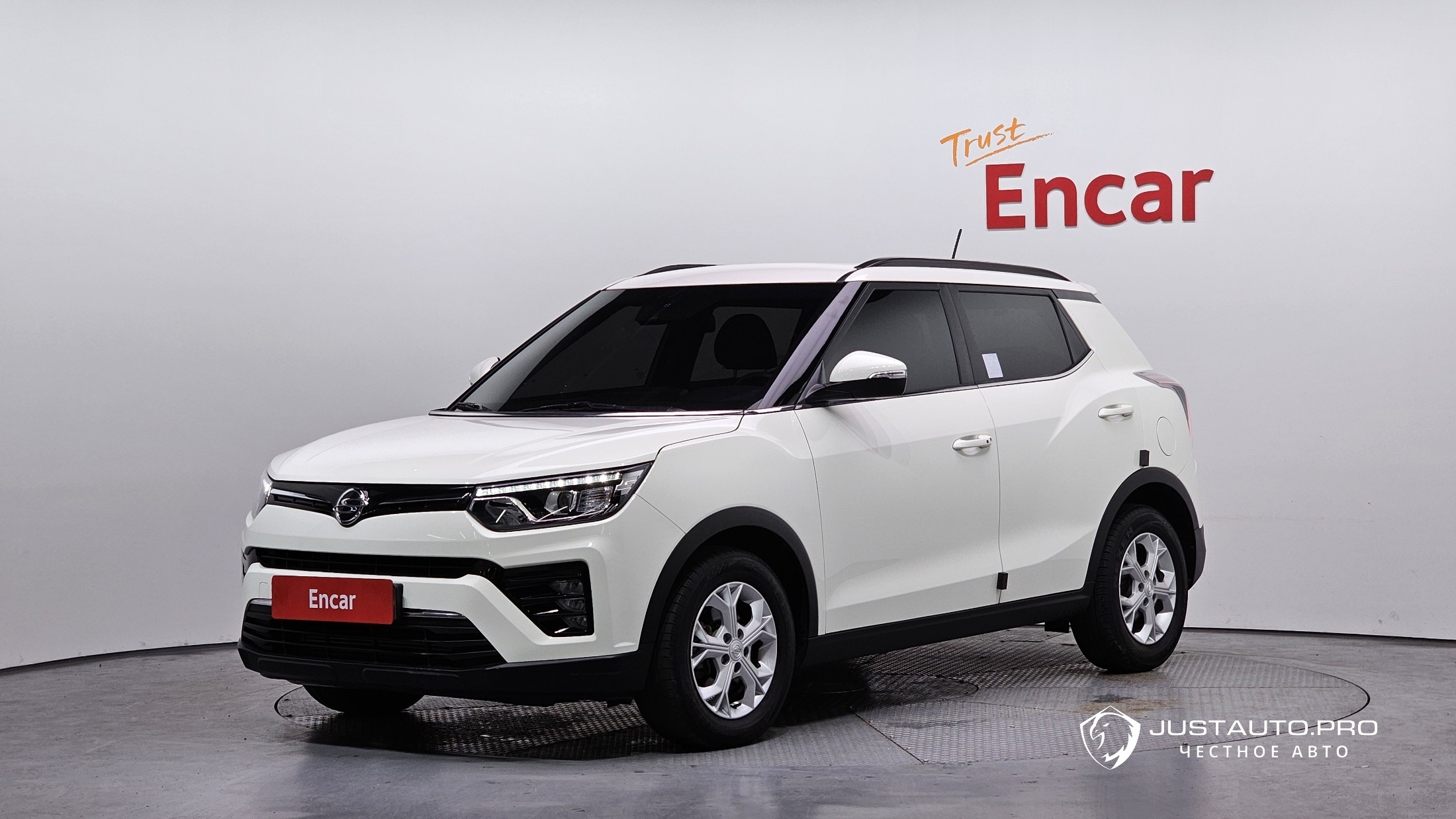 Автомобиль KG_Mobility_Ssangyong TIBOLI