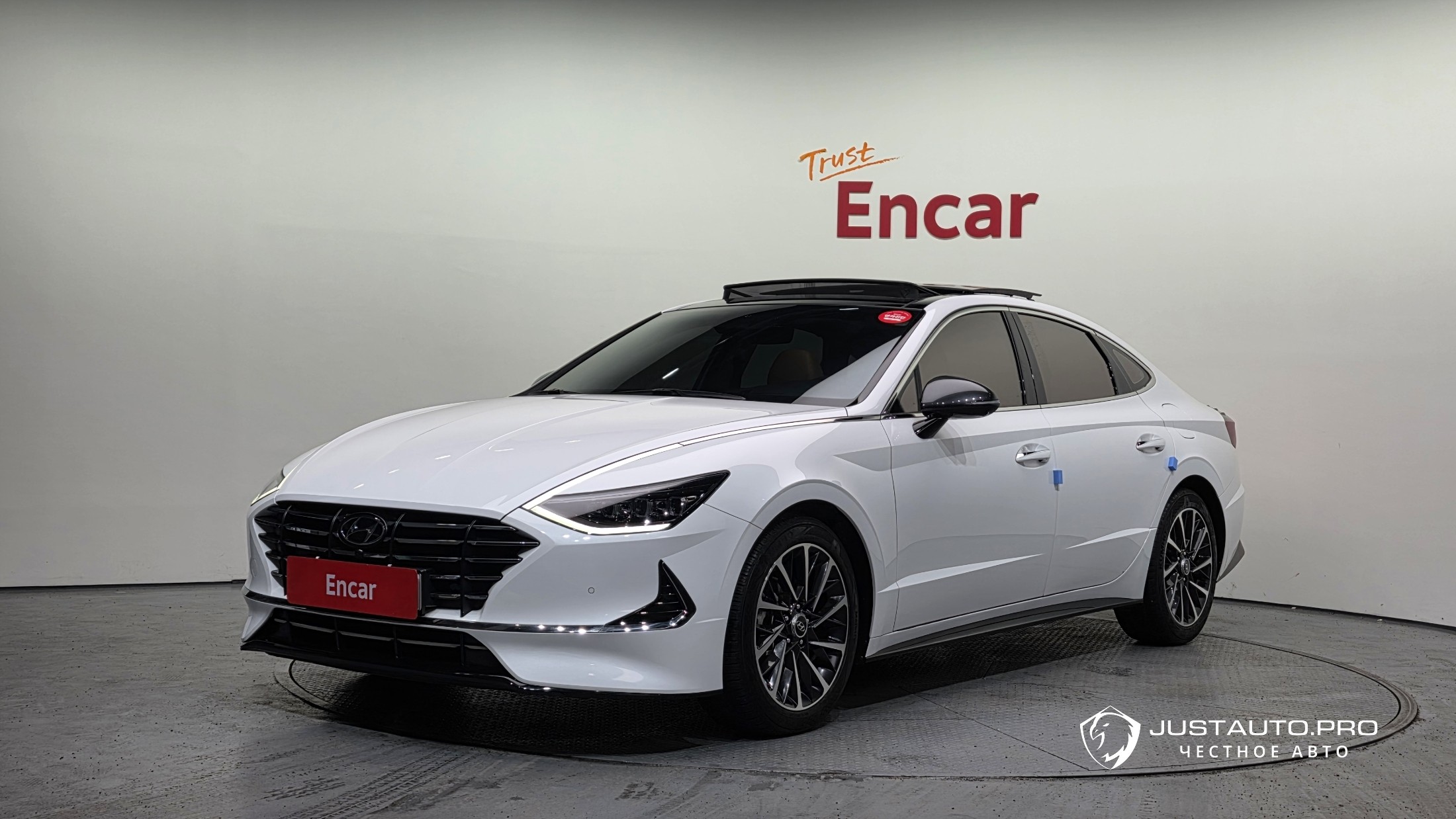 Автомобиль Hyundai Sonata