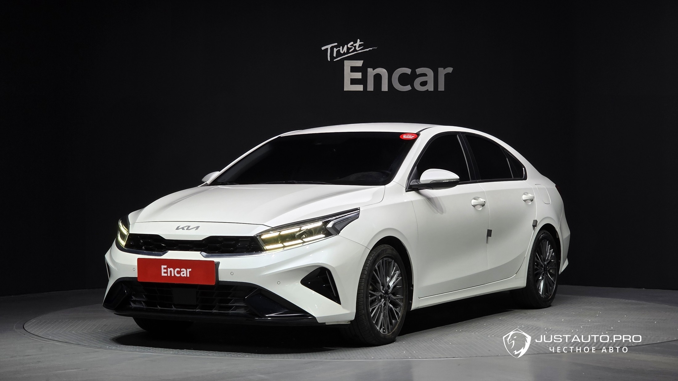 Автомобиль Kia K3
