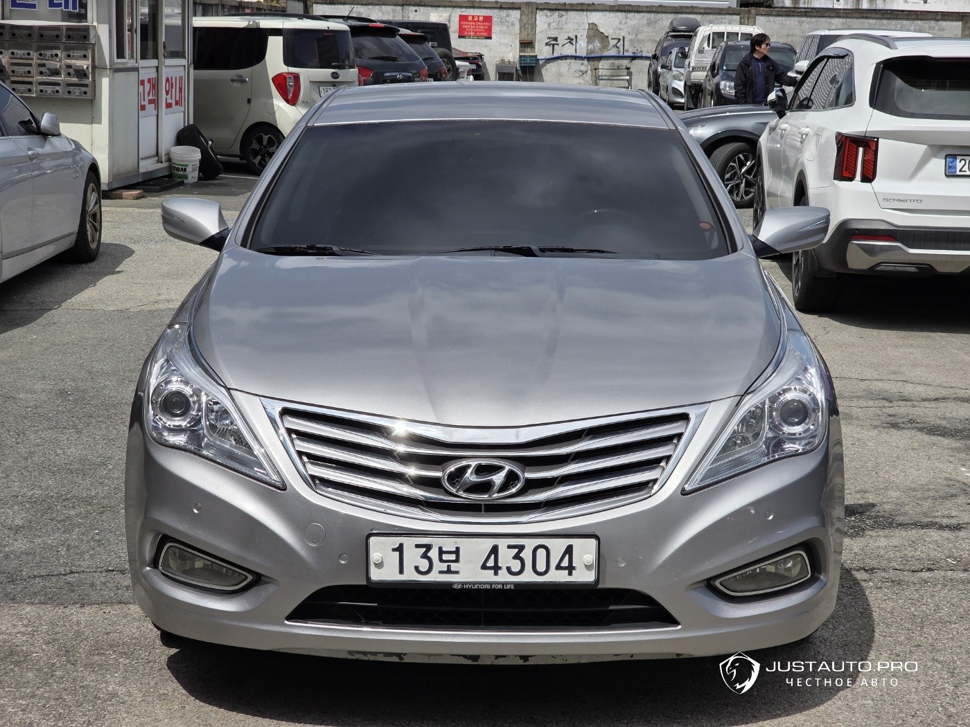 Автомобиль Hyundai Grandeur