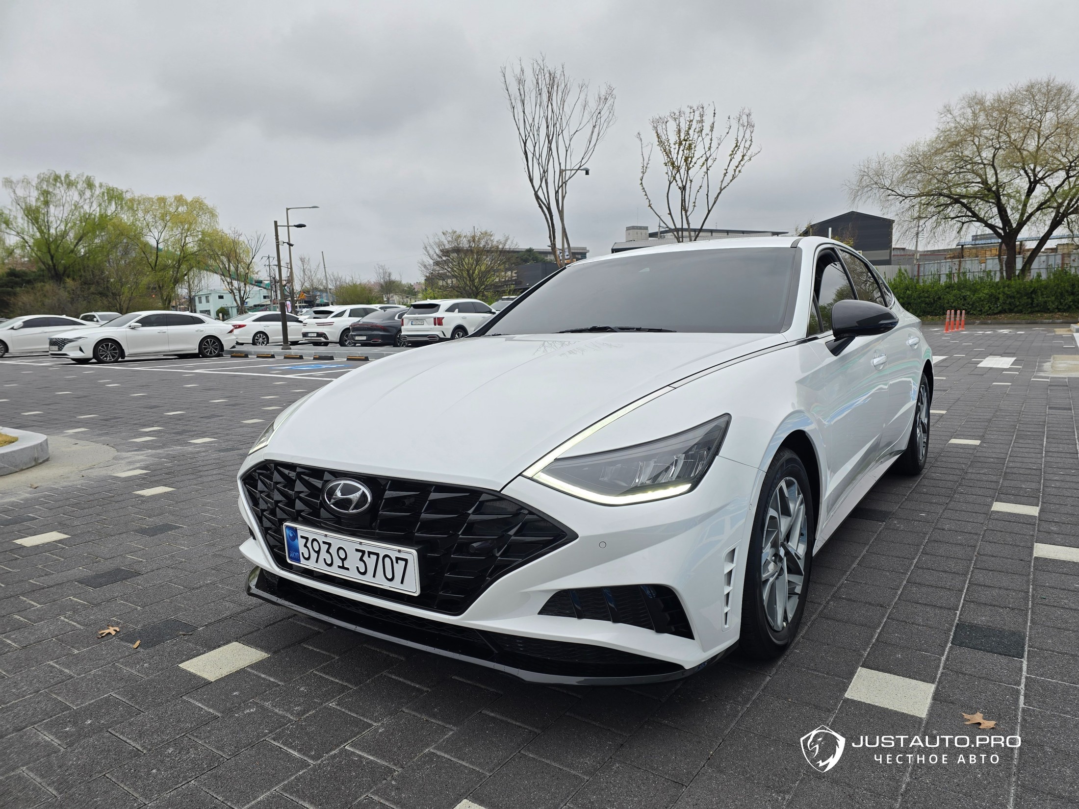 Автомобиль Hyundai Sonata