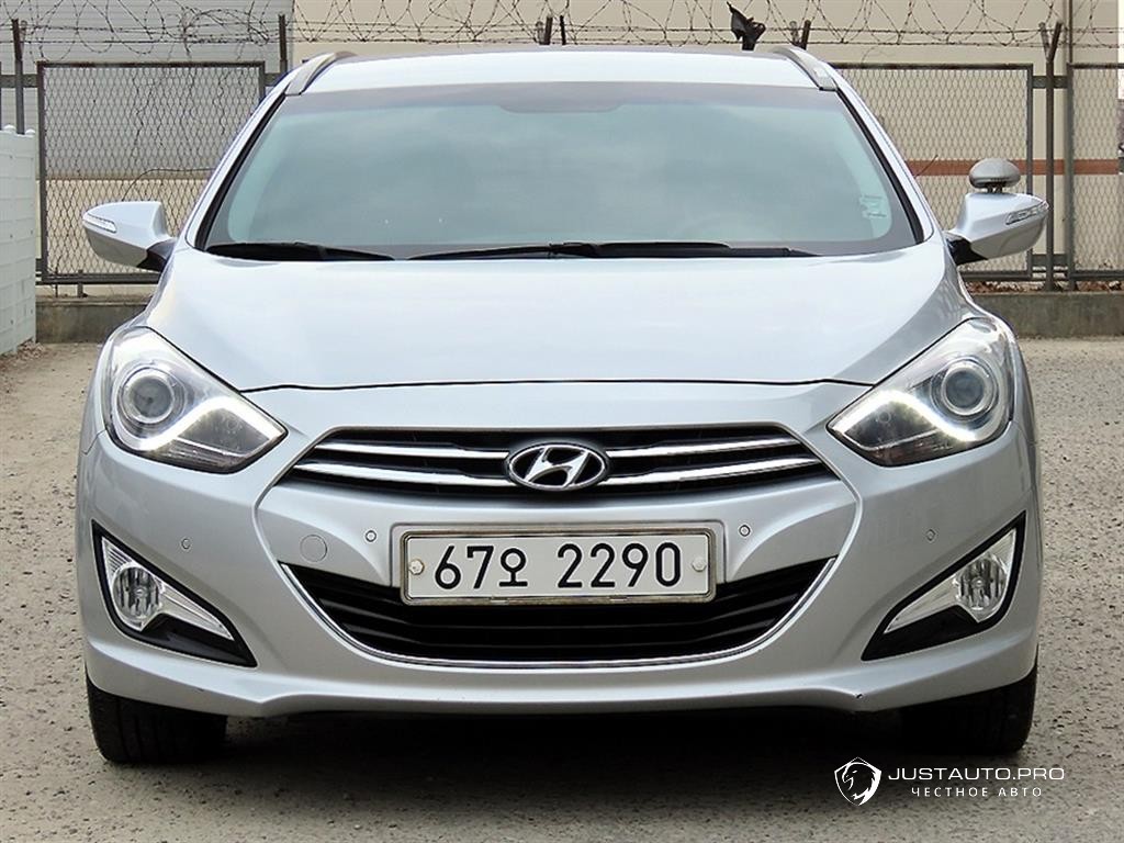 Автомобиль Hyundai i40