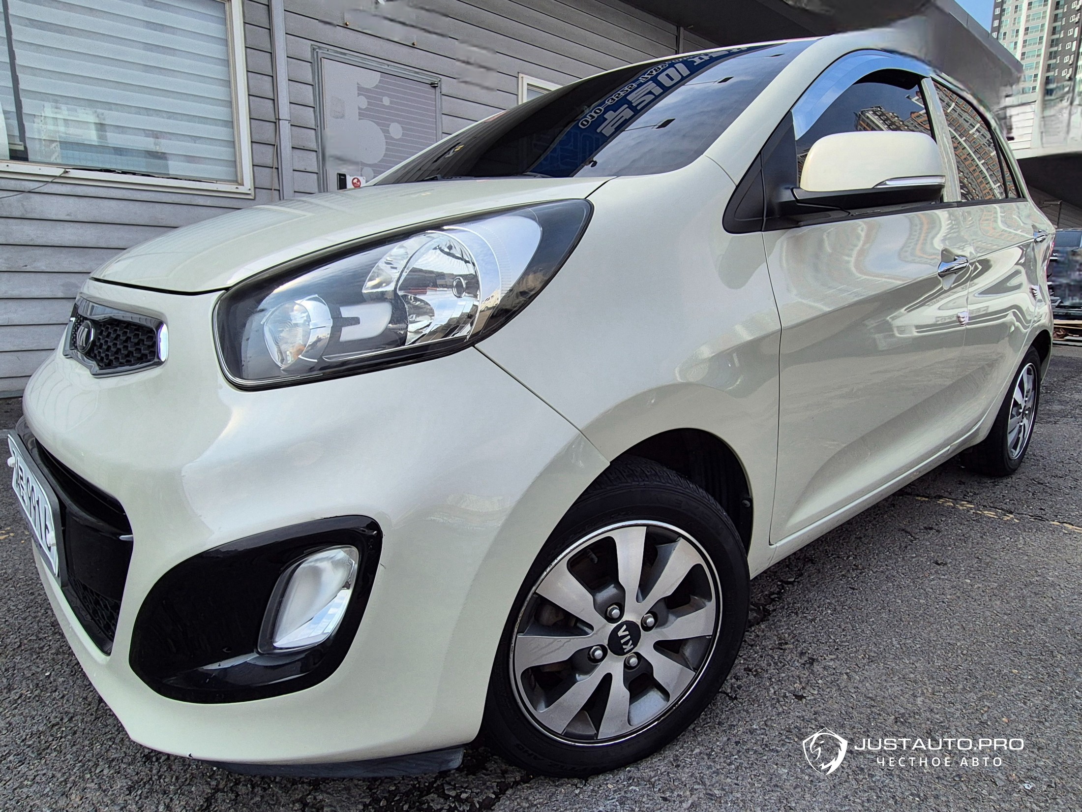 Автомобиль Kia morning