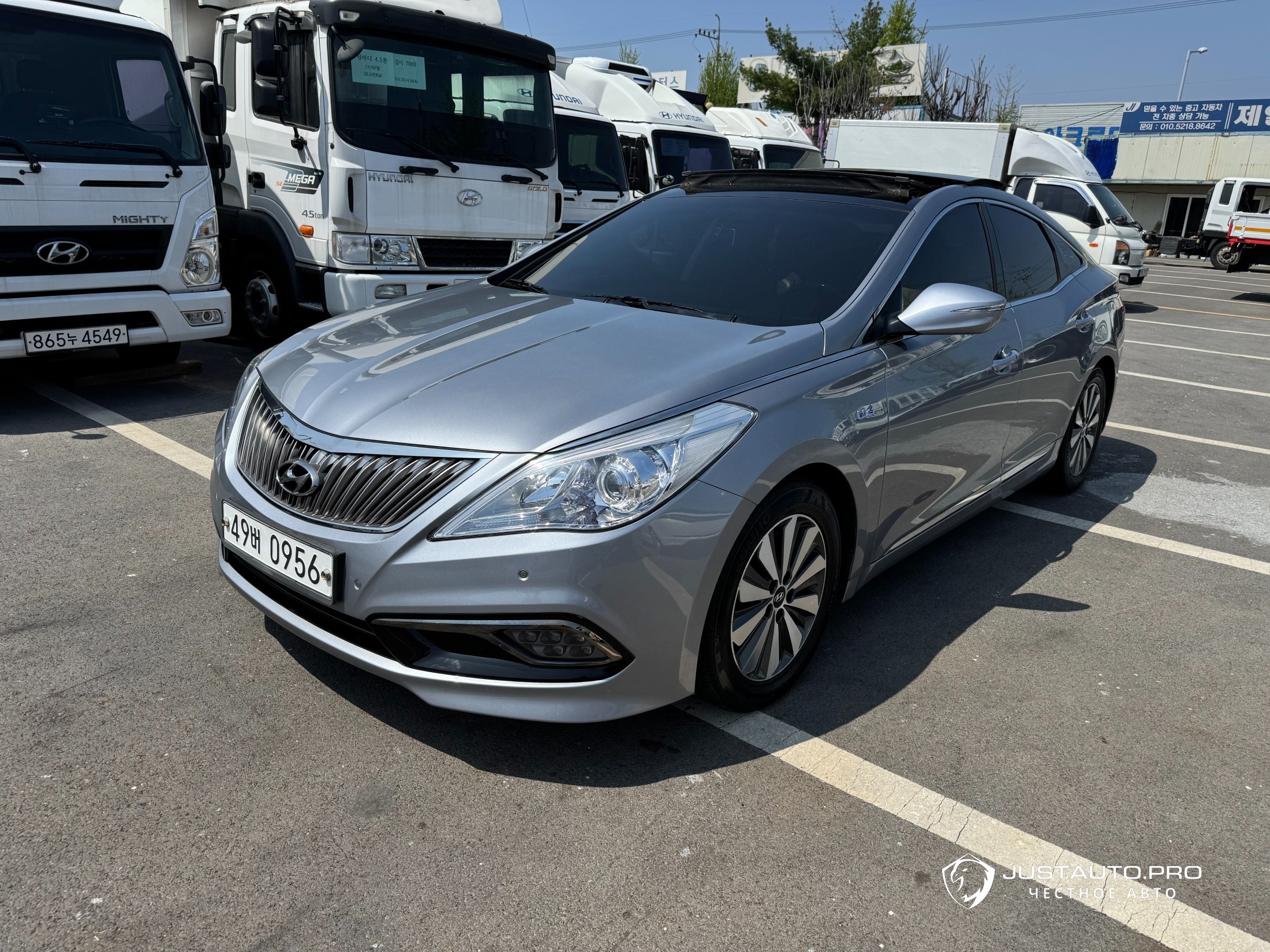 Автомобиль Hyundai Grandeur
