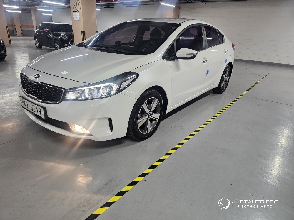 Автомобиль Kia K3