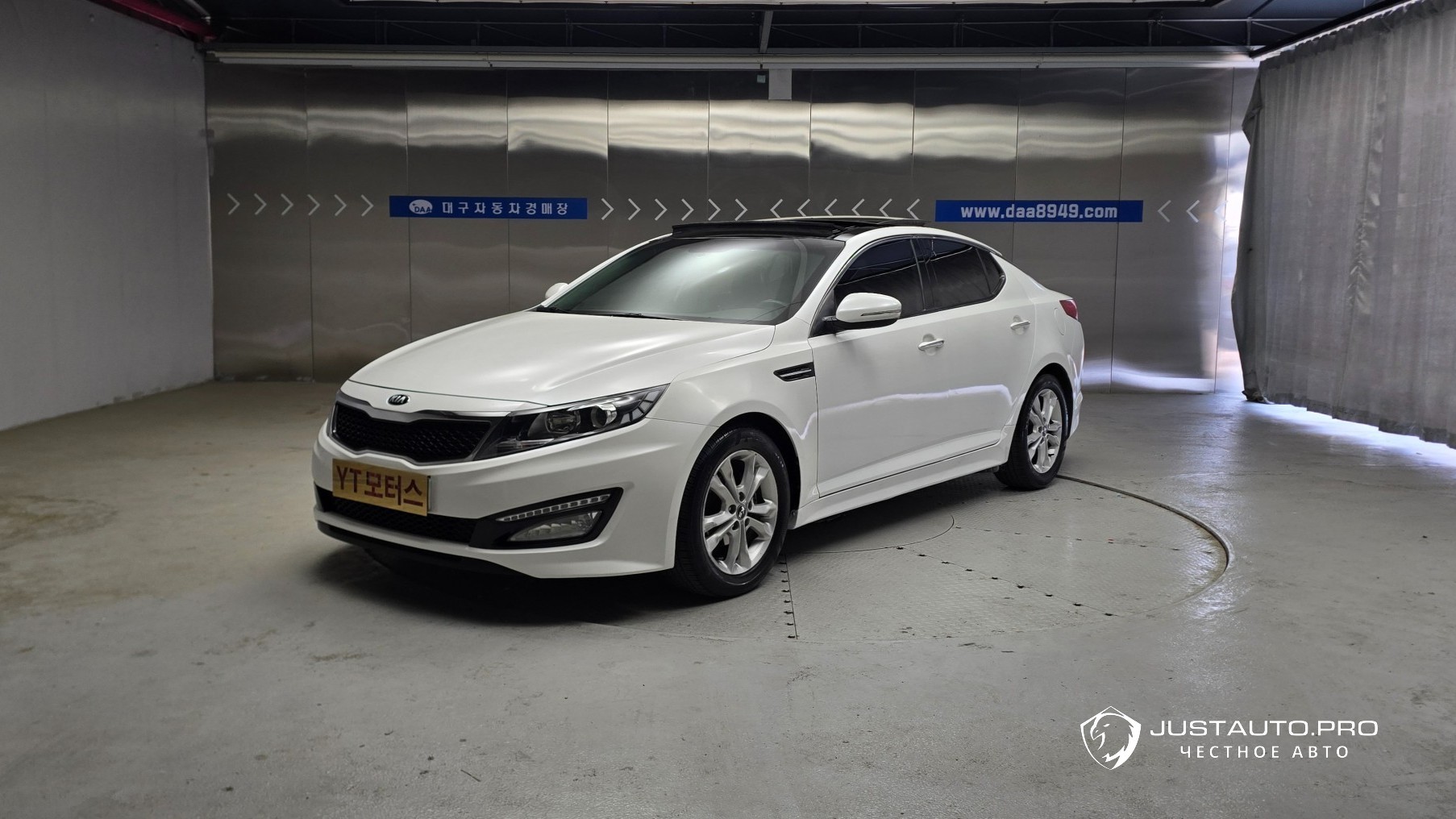 Автомобиль Kia K5