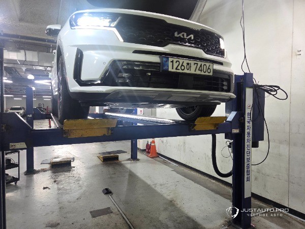 Автомобиль Kia Sorento