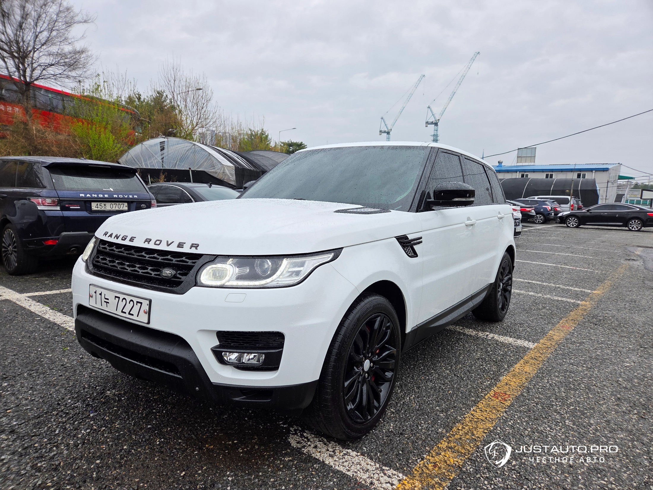 Автомобиль Land Rover Range Rover Sport