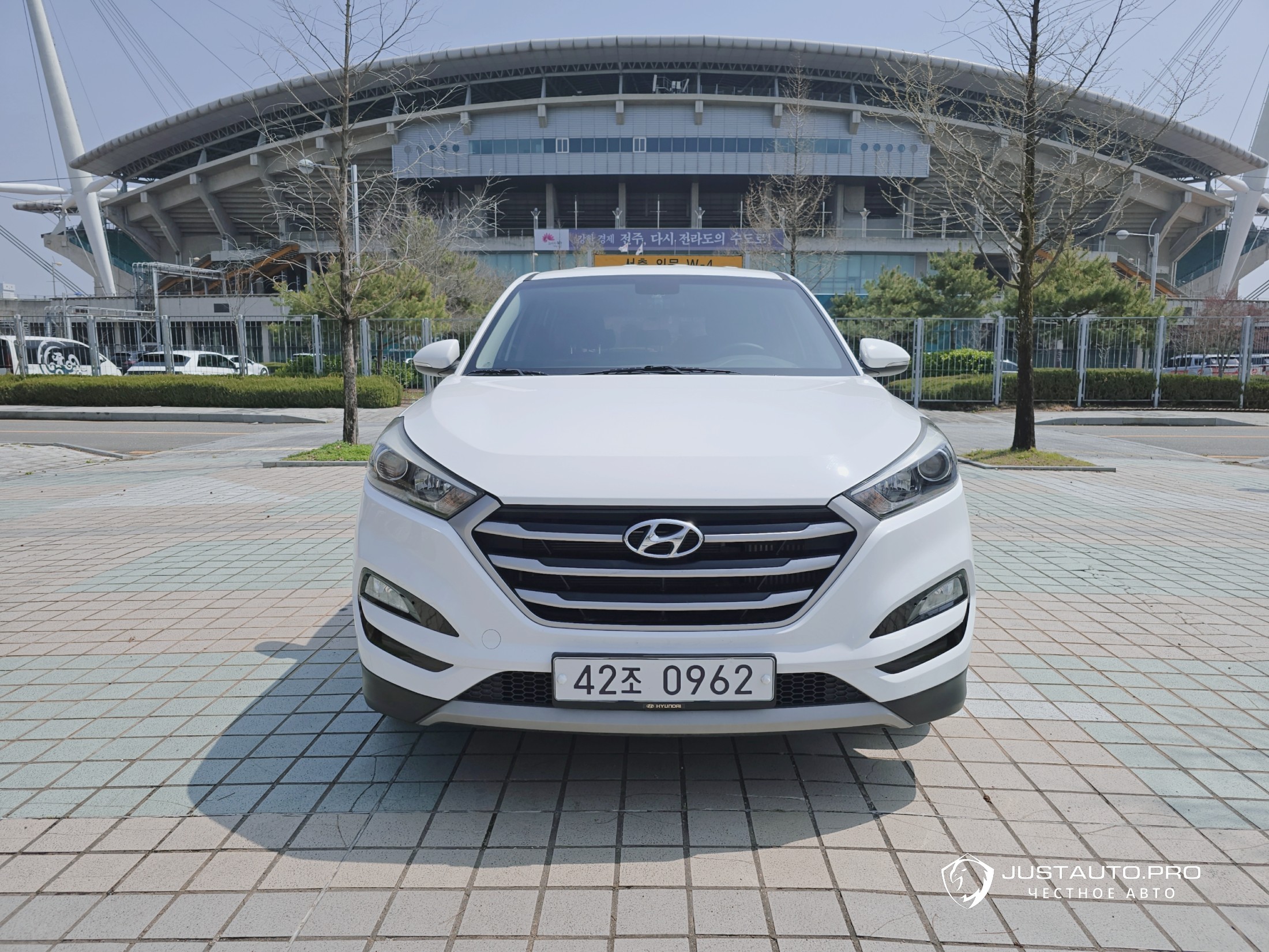 Автомобиль Hyundai Tucson