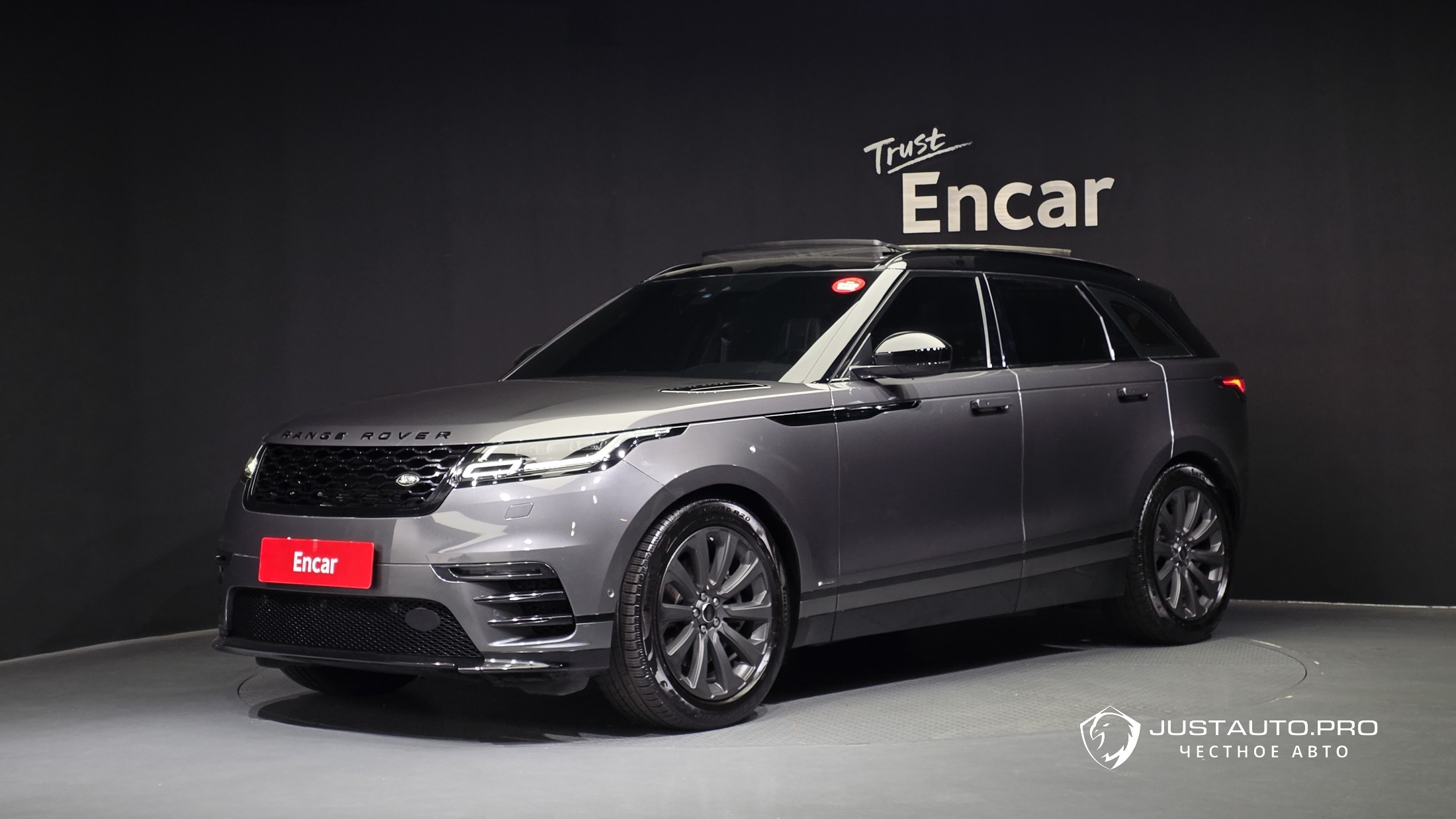 Автомобиль Land Rover Range Rover Velar