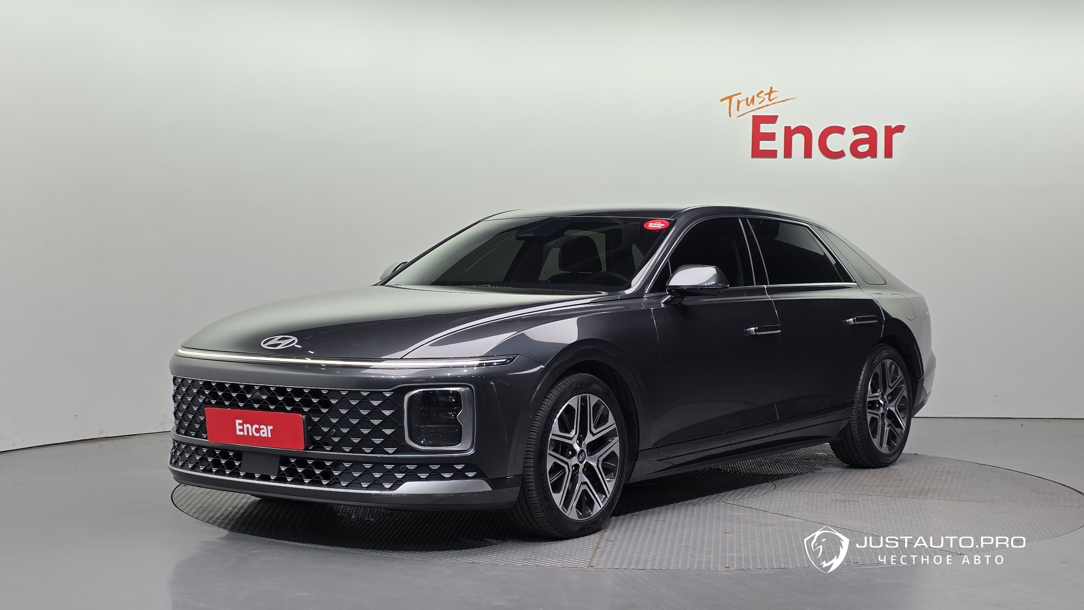 Автомобиль Hyundai Grandeur