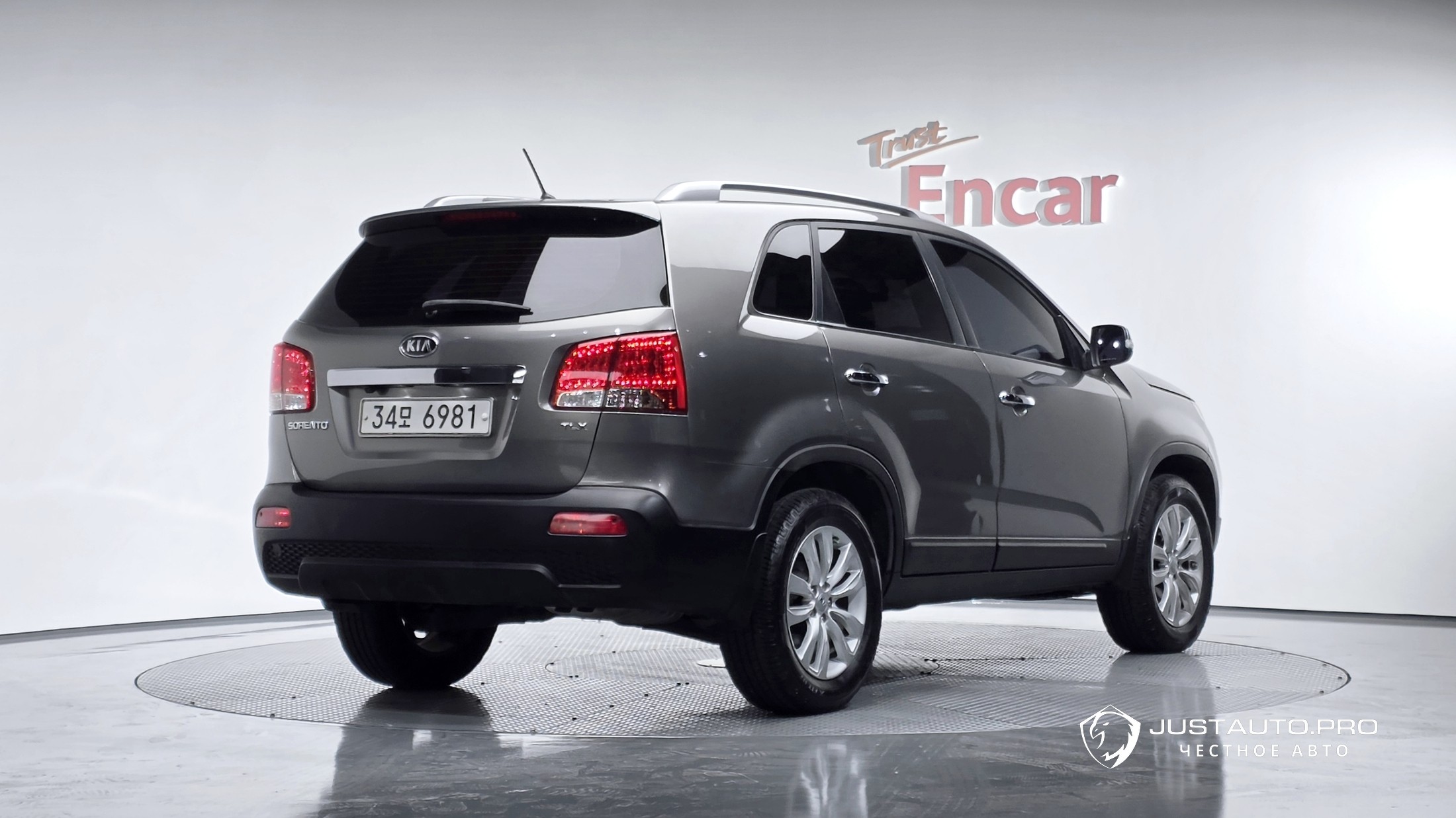 Автомобиль Kia Sorento