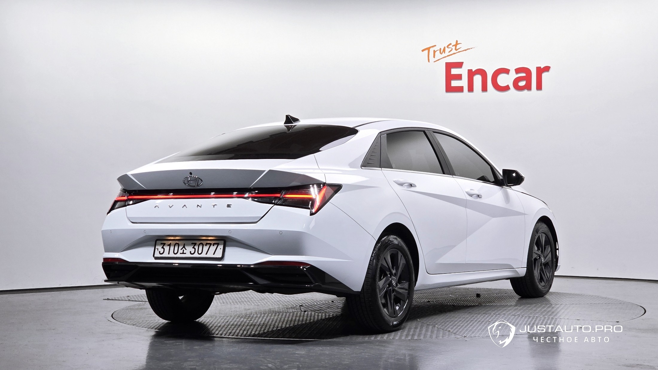 Автомобиль Hyundai AVANTE