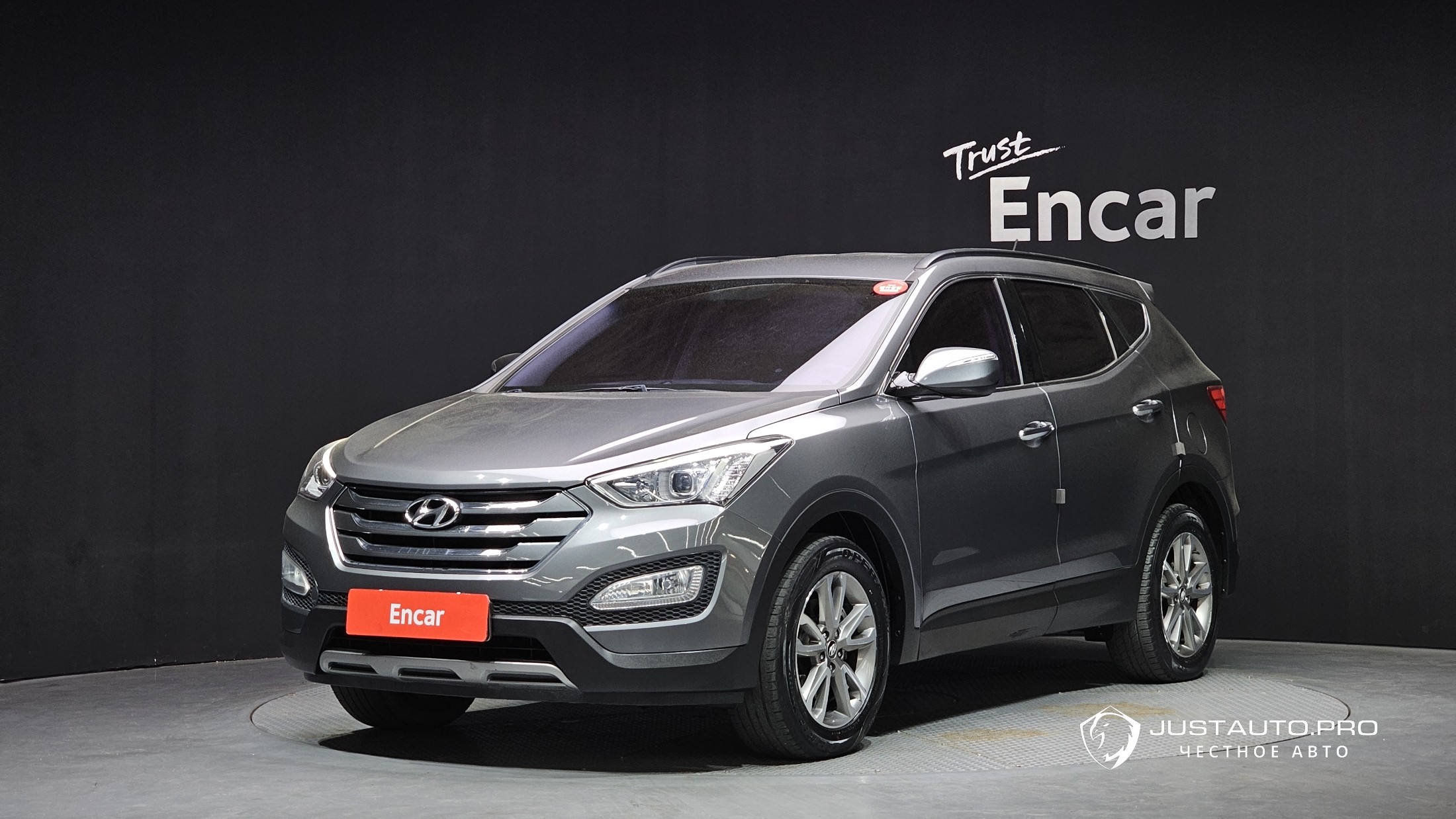 Автомобиль Hyundai Santafe