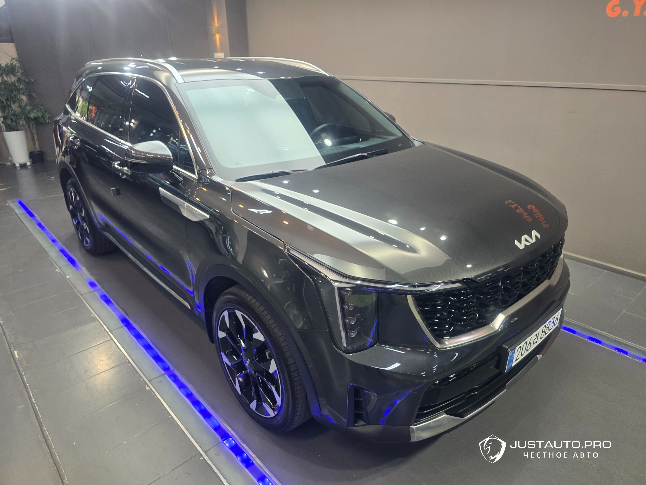 Автомобиль Kia Sorento
