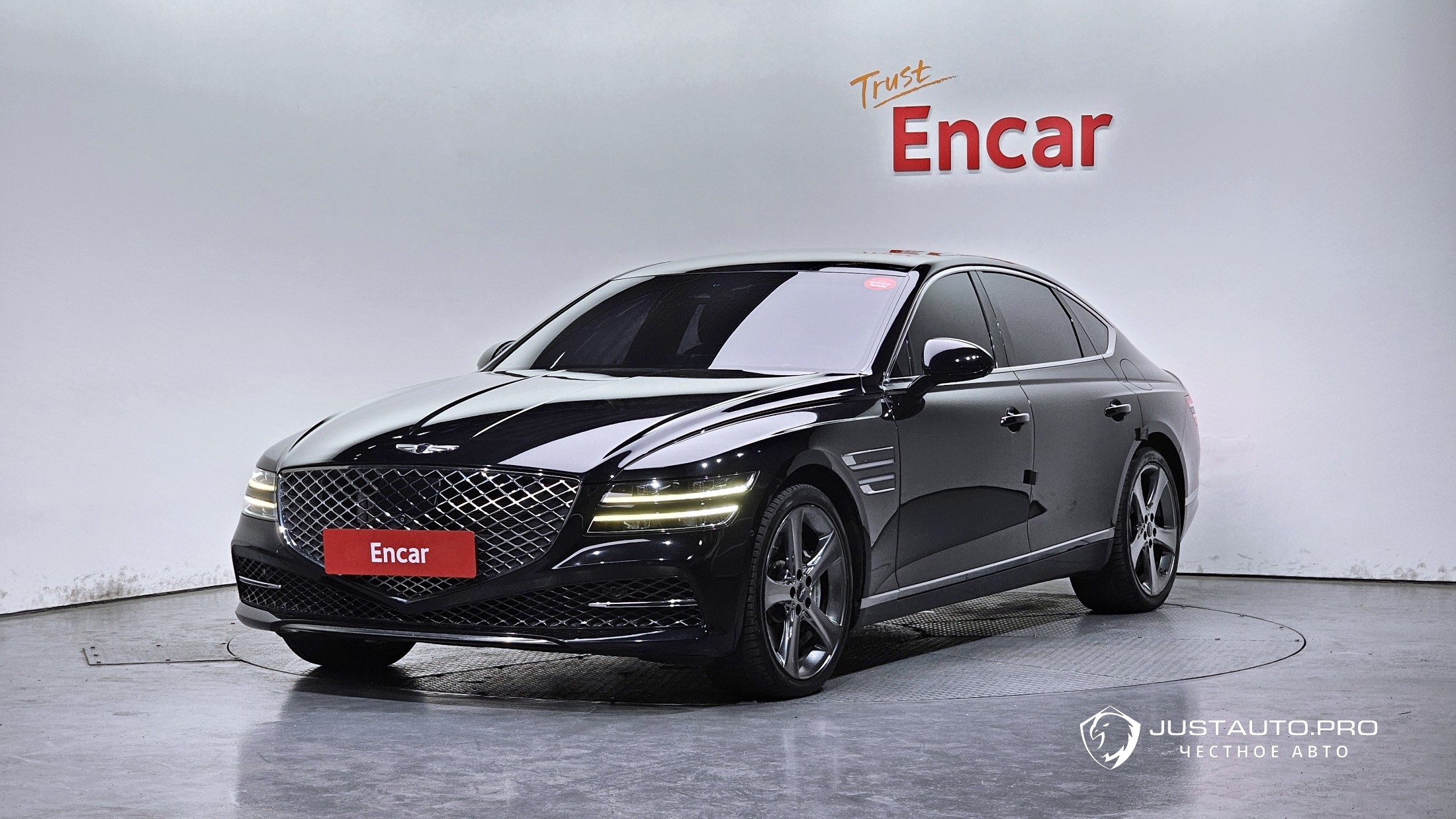 Автомобиль Genesis G80
