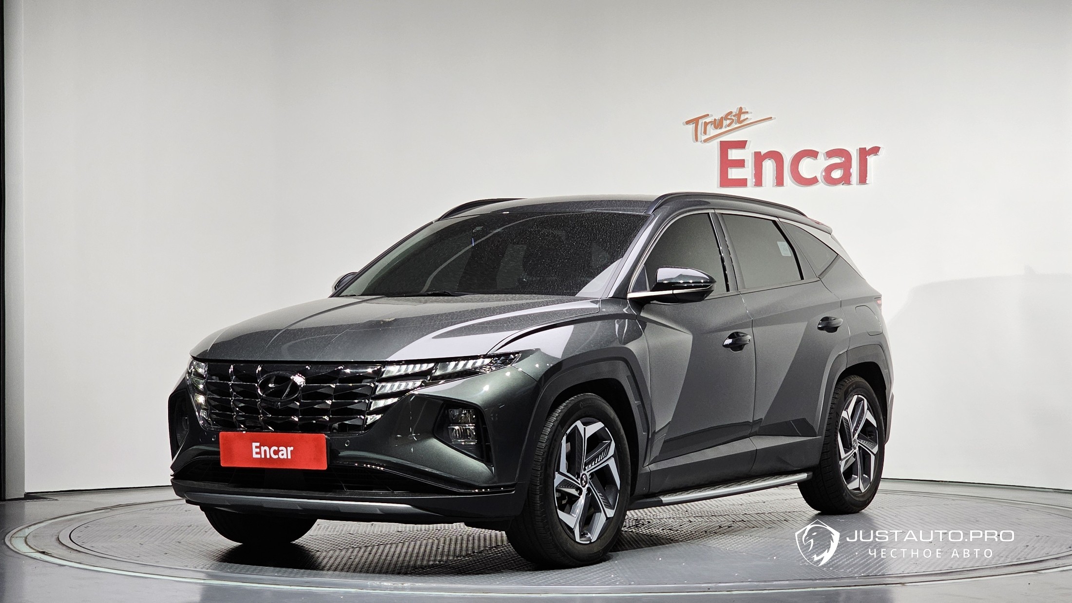 Автомобиль Hyundai Tucson