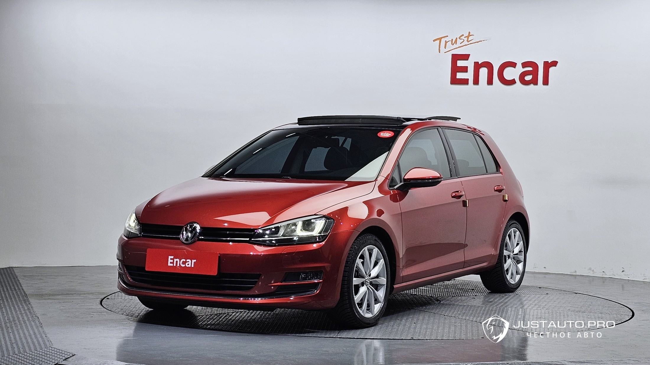 Автомобиль Volkswagen Golf