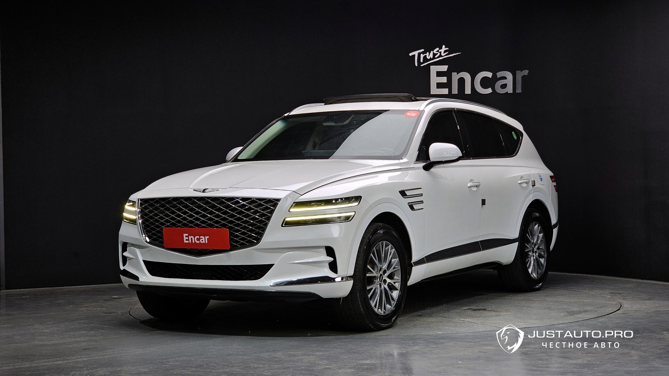 Автомобиль Genesis GV80