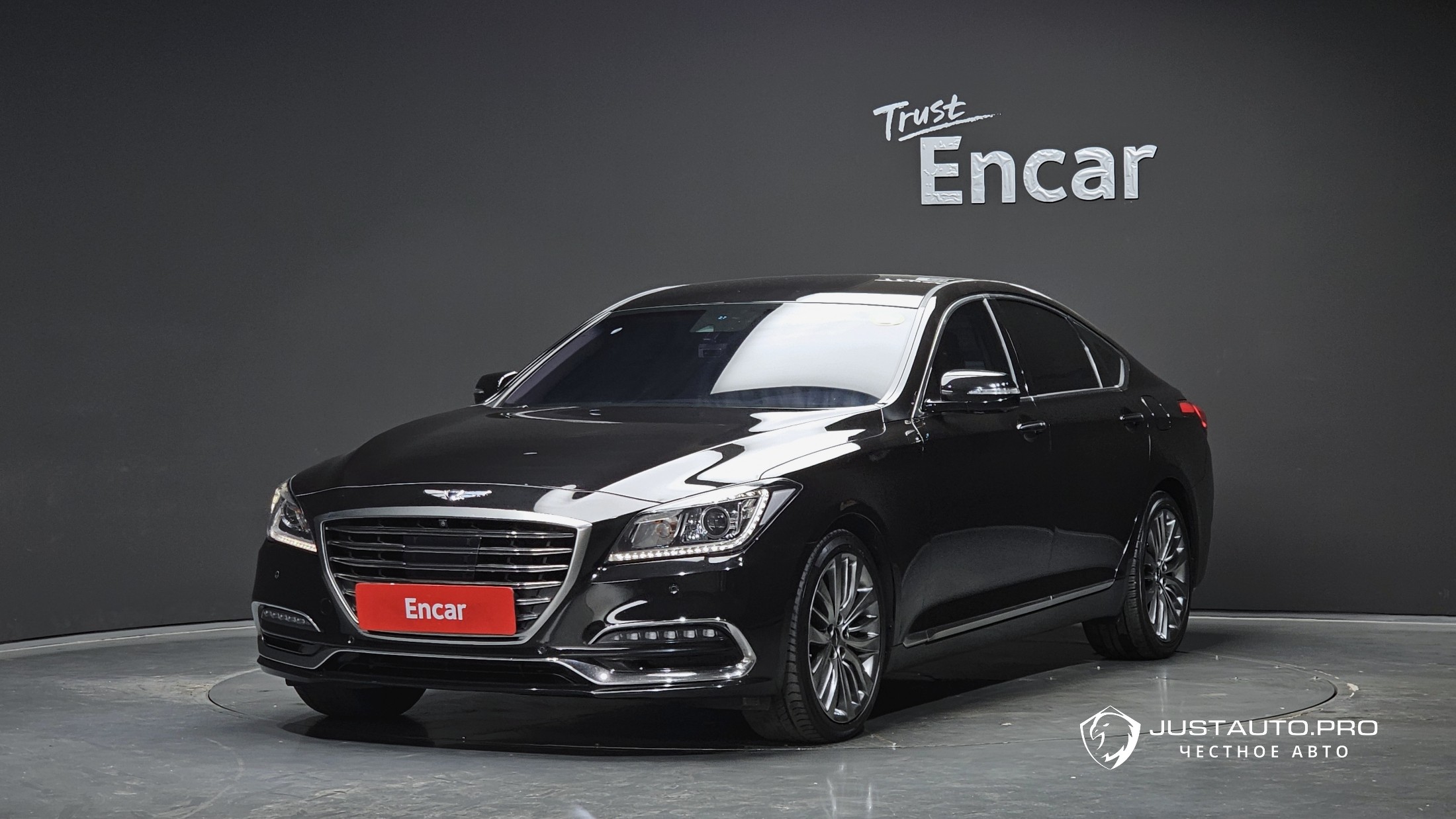 Автомобиль Genesis G80