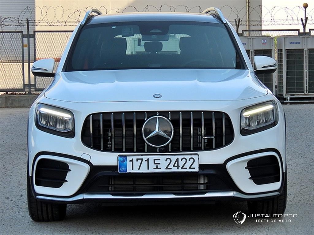 Автомобиль Mercedes-Benz GLB-Class