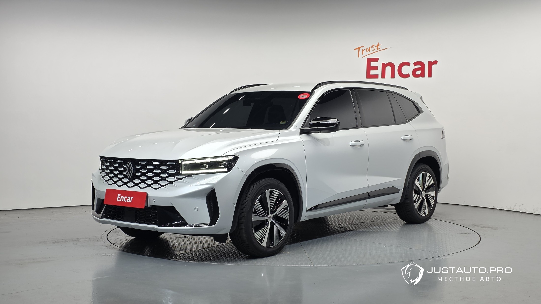 Автомобиль Renault-KoreaSamsung Grand Koleos