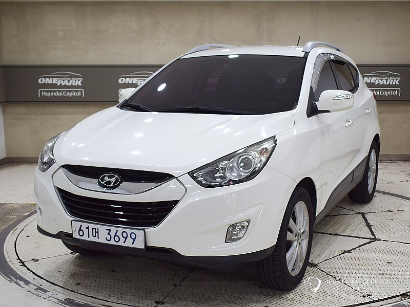 Автомобиль Hyundai Tucson