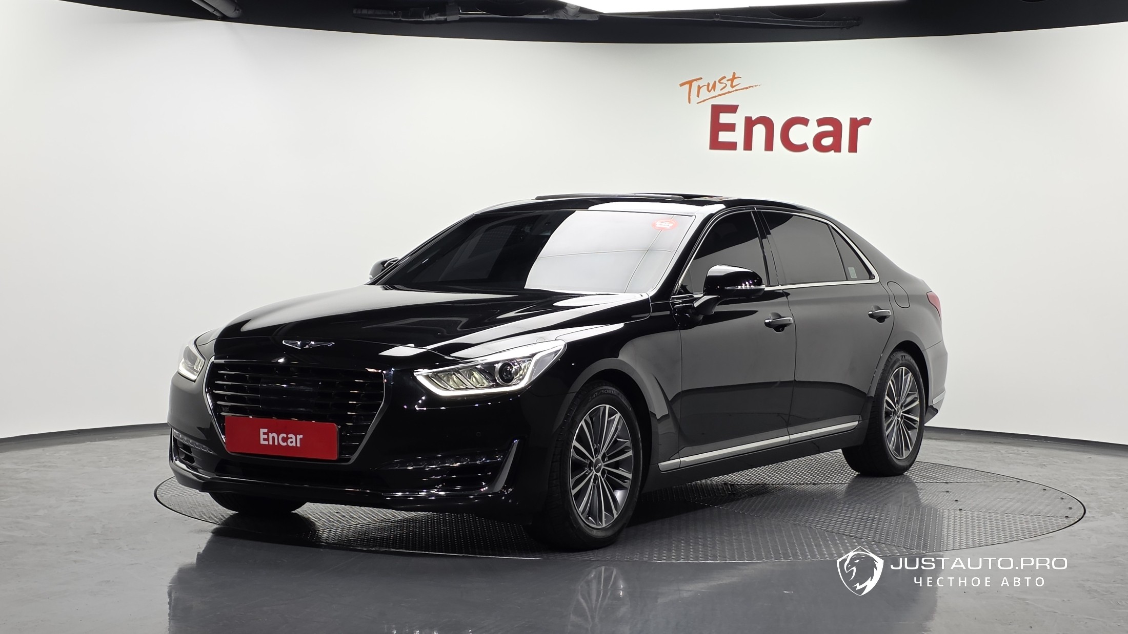 Автомобиль Genesis EQ900
