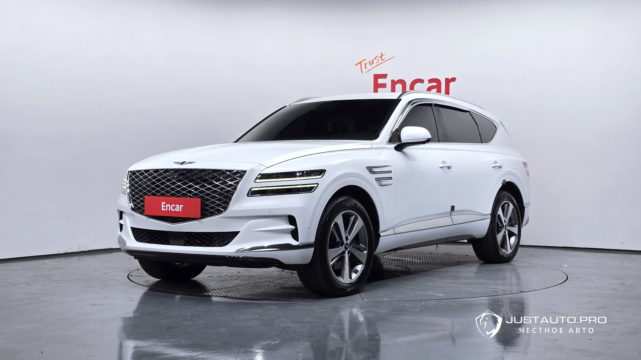 Автомобиль Genesis GV80