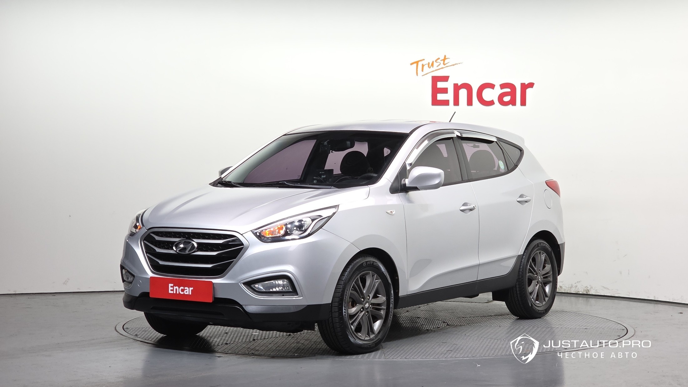 Автомобиль Hyundai Tucson
