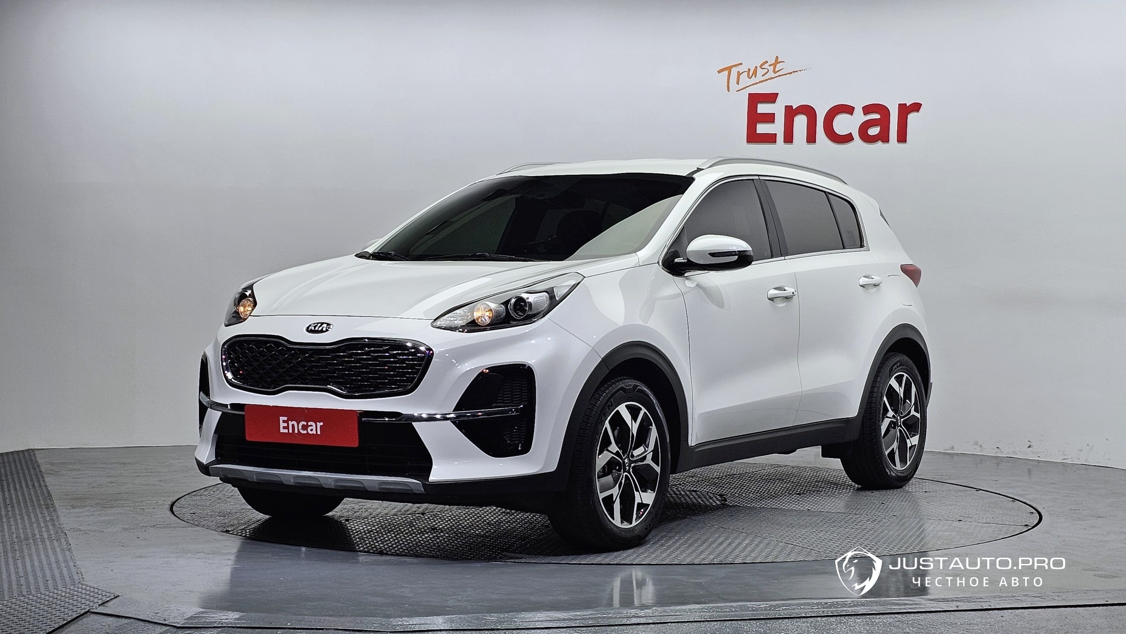 Автомобиль Kia Sportage