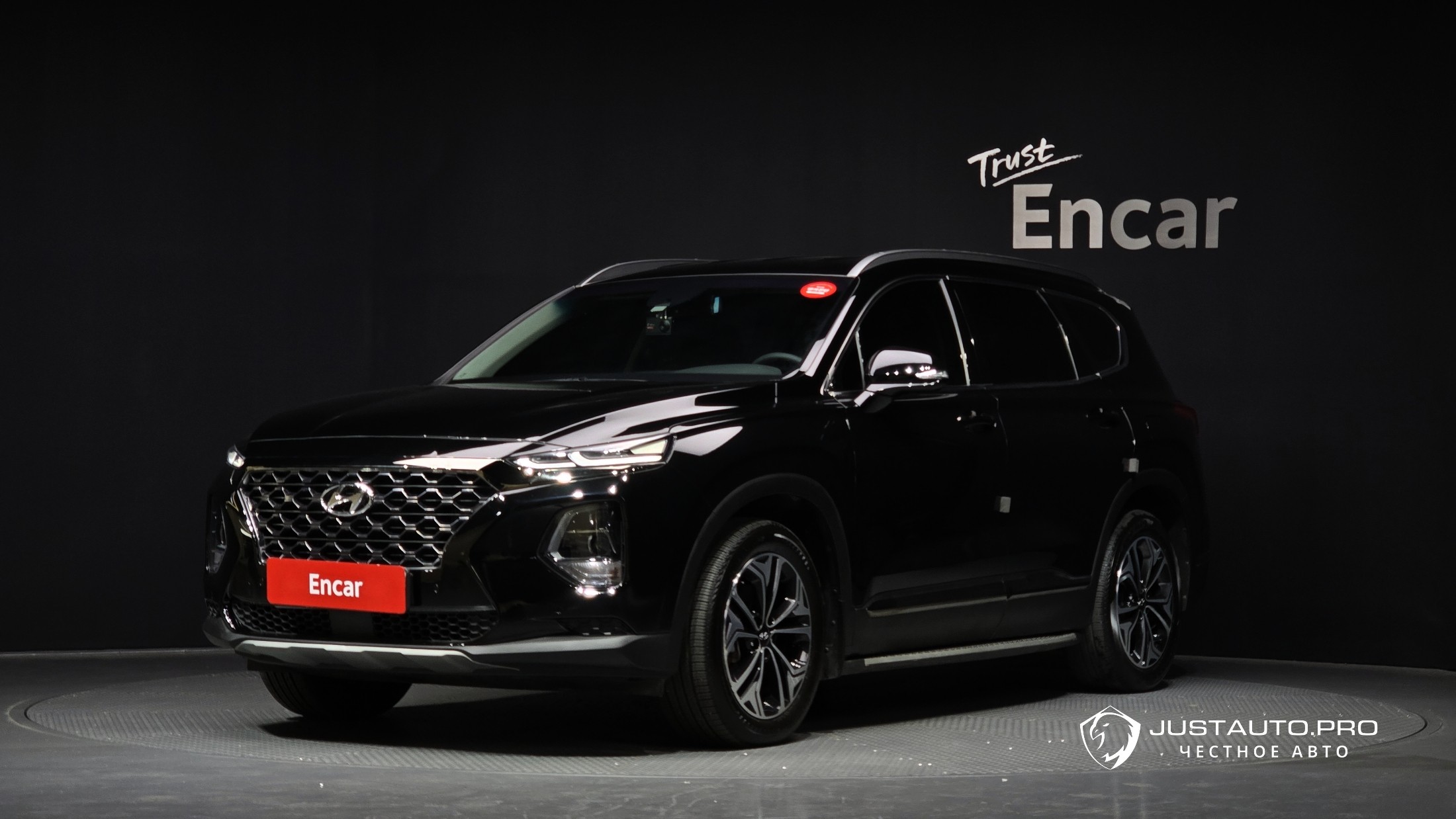 Автомобиль Hyundai Santafe