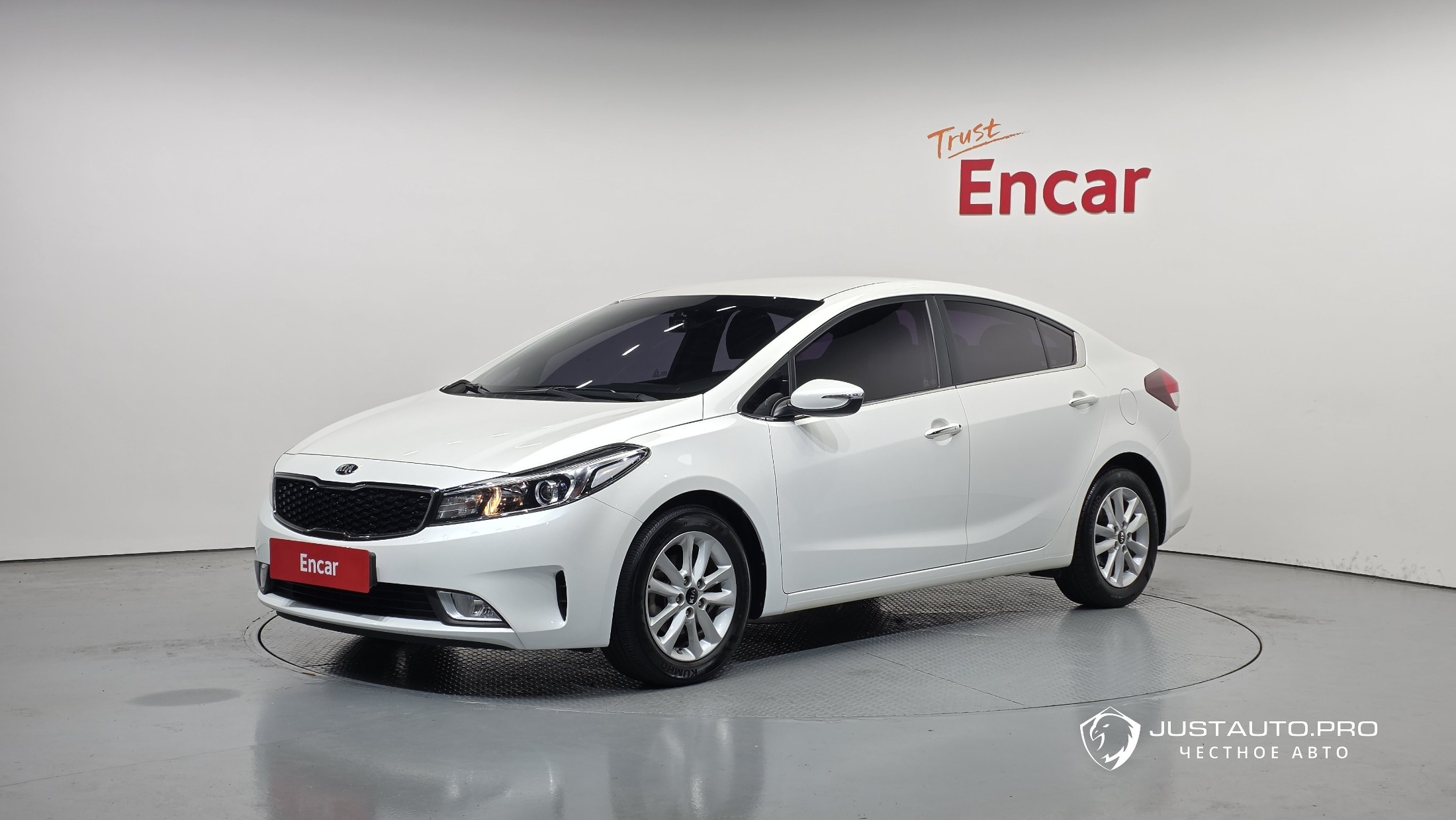 Автомобиль Kia K3