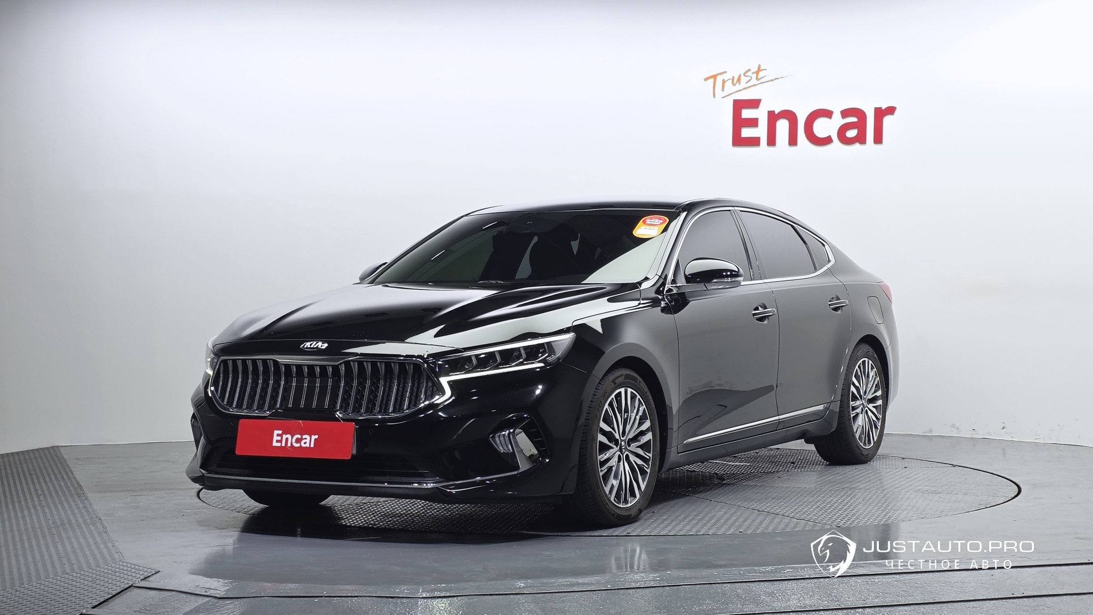 Автомобиль Kia K7