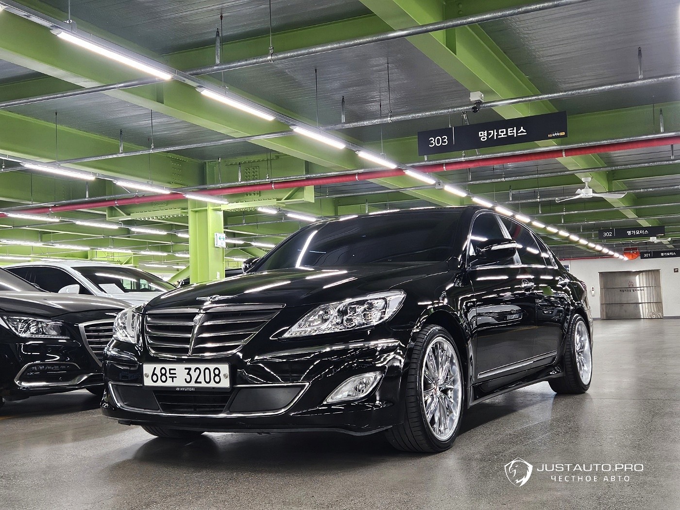 Автомобиль Hyundai Genesis