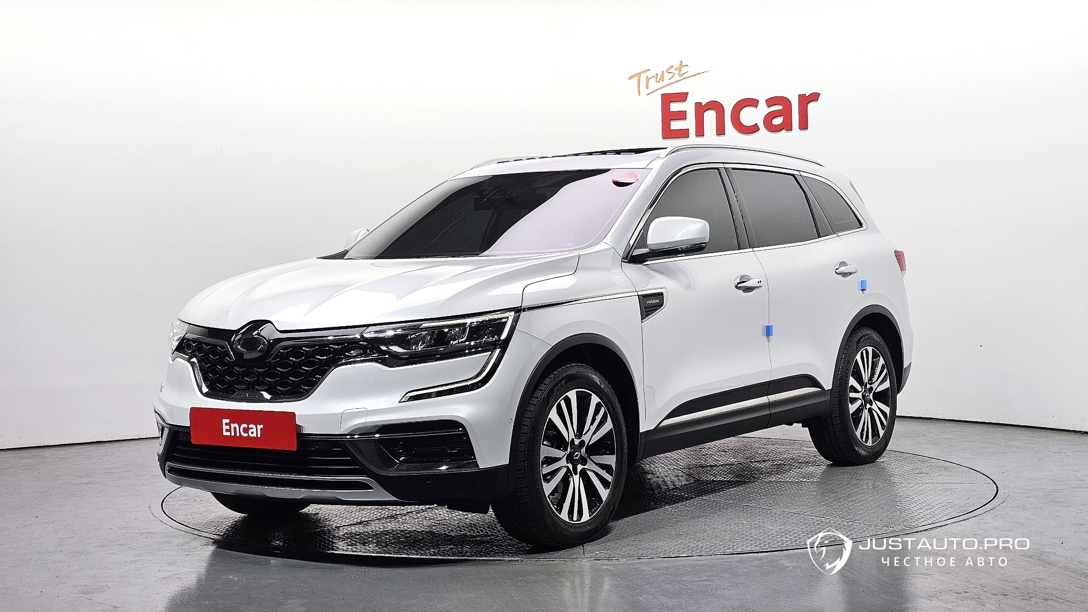 Автомобиль Renault-KoreaSamsung QM6