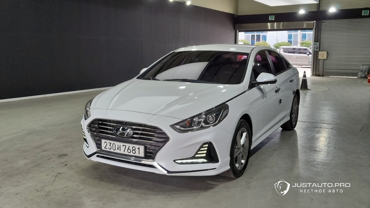 Автомобиль Hyundai Sonata