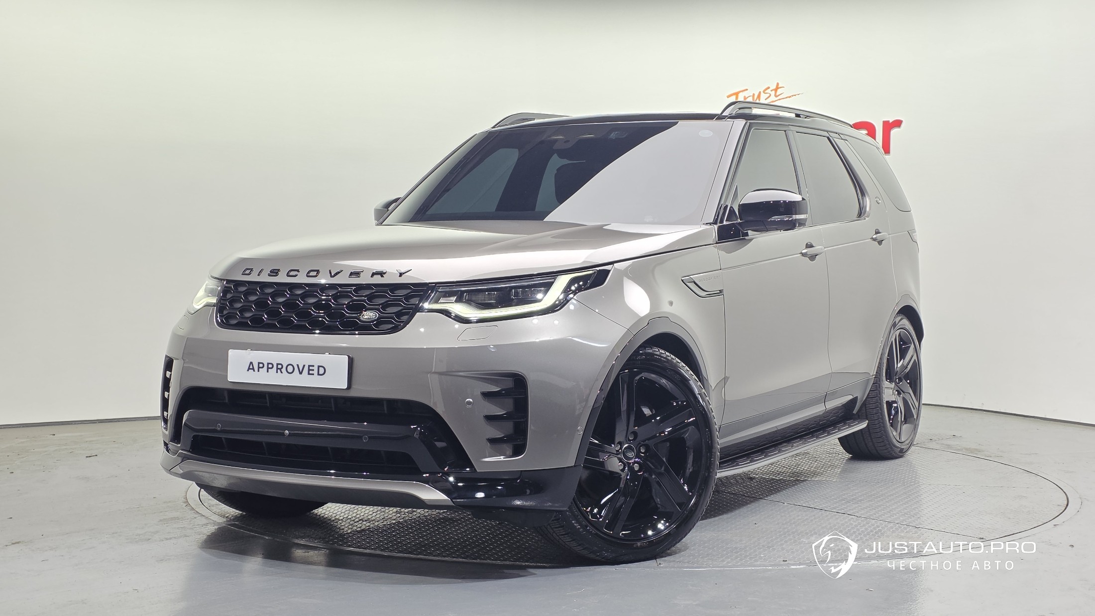 Автомобиль Land Rover Discovery